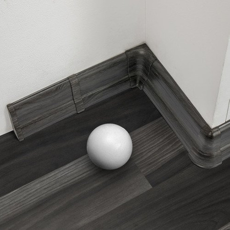 2,5m Fussleiste PVC 62mm See-Eiche + Montagematerial Gratis