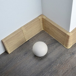 2m Fussleiste 75mm EICHE ALCANTRA Fußleiste Leiste Sockelleiste Laminatleiste Bodenleiste PVC + Montagematerial GRATIS