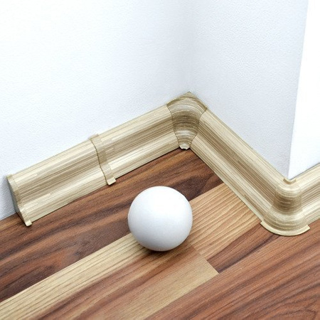 2m Fussleiste 52mm SCHILFROHR HELL Fußleiste Leiste Sockelleiste Laminatleiste Bodenleiste PVC + Montagematerial GRATIS